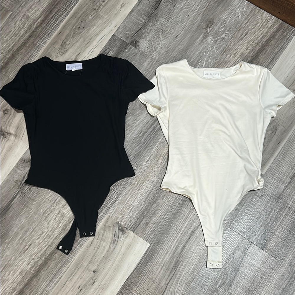 2 Pack! Wild Skye One Piece Bodysuit Set - Black and Cream - Size Women’s Medium